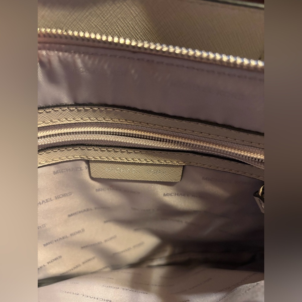 Michael Kors Mercer Handbag with Crossbody - Picture 12 of 14